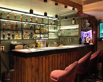 Jullundur Hotel & Restaurant - Chandigarh - Bar