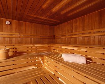 科提斯酒店 - 聖安東阿爾貝格