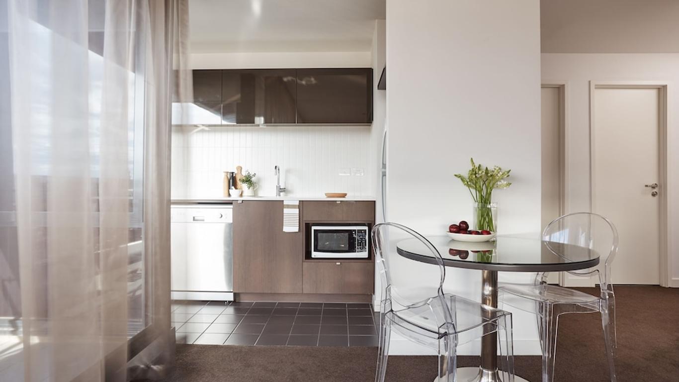 Dandenong Central Apartments Official