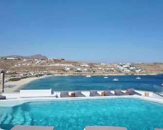 Pietra e Mare - Mykonos Moments - Kalafati - Piscine