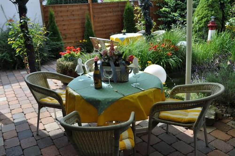 Hotel & Restaurant Bei Hölzchen - האנובר - פטיו