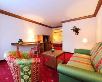 Hotel Maximilian - Serfaus - Sala de estar