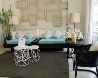 Baan Peang Ploen Hill View 7th floor - Hua Hin - Living room