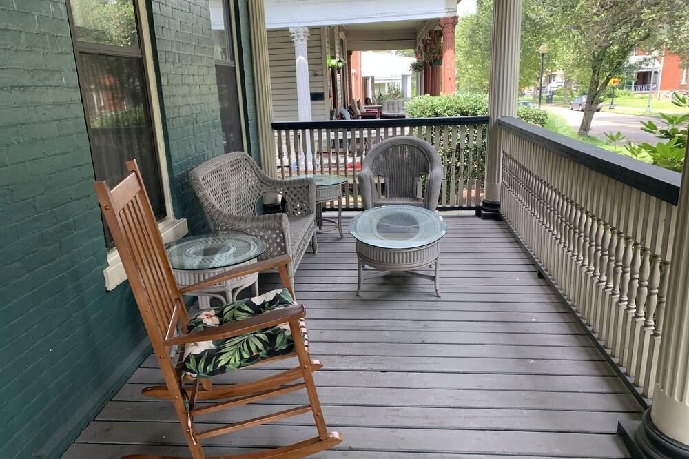 Beautiful Victorian Home - Steubenville - Balkon