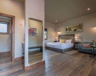 Golden Stone Inn - West Yellowstone - Schlafzimmer