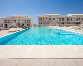 Borgo 84-Wave - Marzamemi - Piscina
