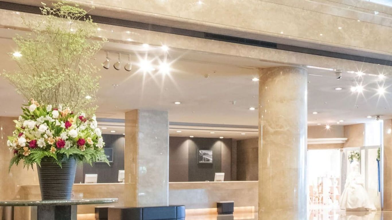 هوتل أوينا أوساكا