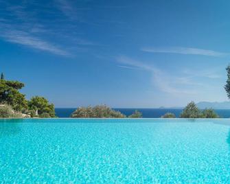 Armonia Bay Hotel - Kokkari - Piscina