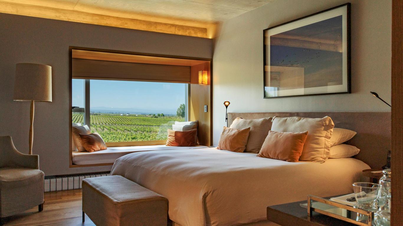 كاسا دي يوكو فاينياردز آند واين ريزورت