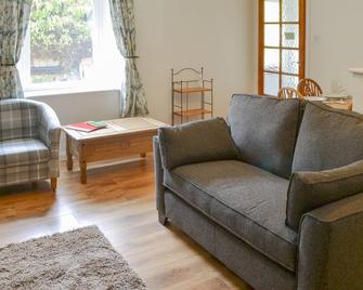 Thistle Cottage - Whittingham - Living room