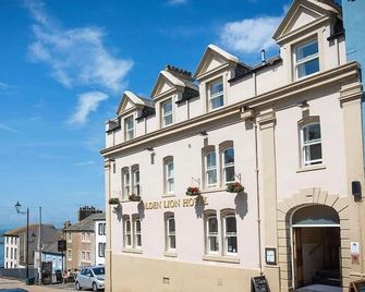 The Golden Lion Hotel - Maryport - Vista del exterior