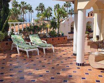 Villa Violetta - Callao Salvaje - Patio