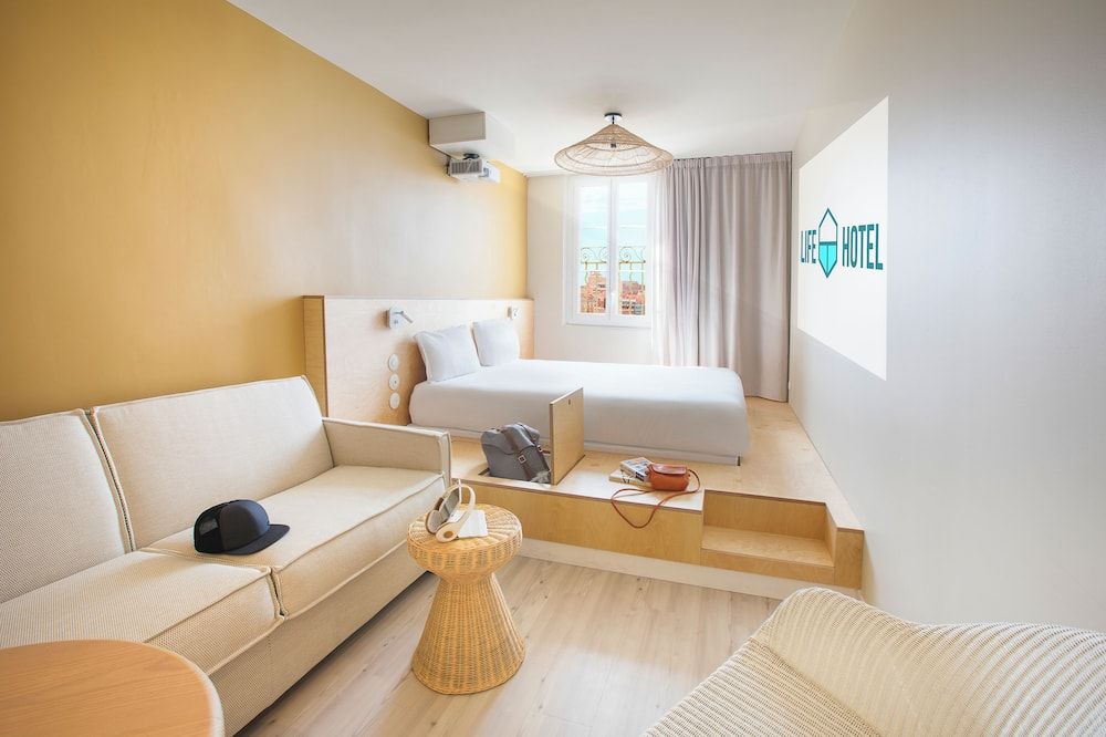 أوتل لايف مارسيل فبي فيو بورت - مرسيليا - غرفة نوم