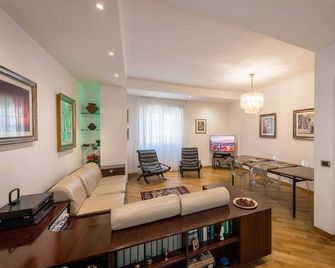 Eucalyptus Resort - Roma San Paolo - - Rzym