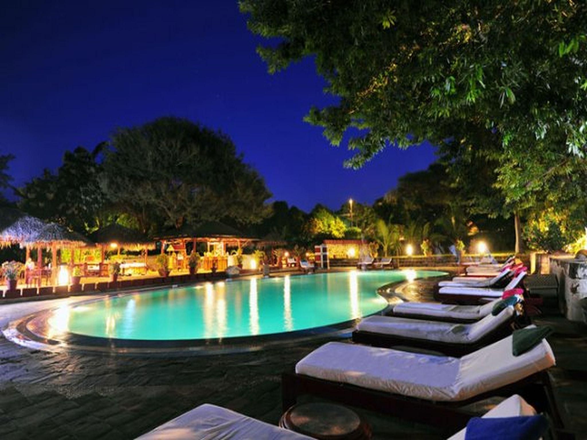 باجان ثاندي هوتل - باغان - حوض السباحة