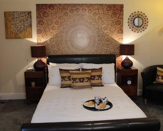 Space apartment - The Myriad - Preston - Bedroom