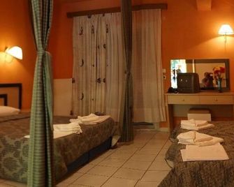 Polychrono Beach Hotel - Polychrono