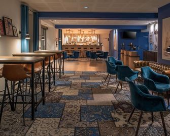 Sowell Hôtels Les Chevaliers - Carcasona - Bar