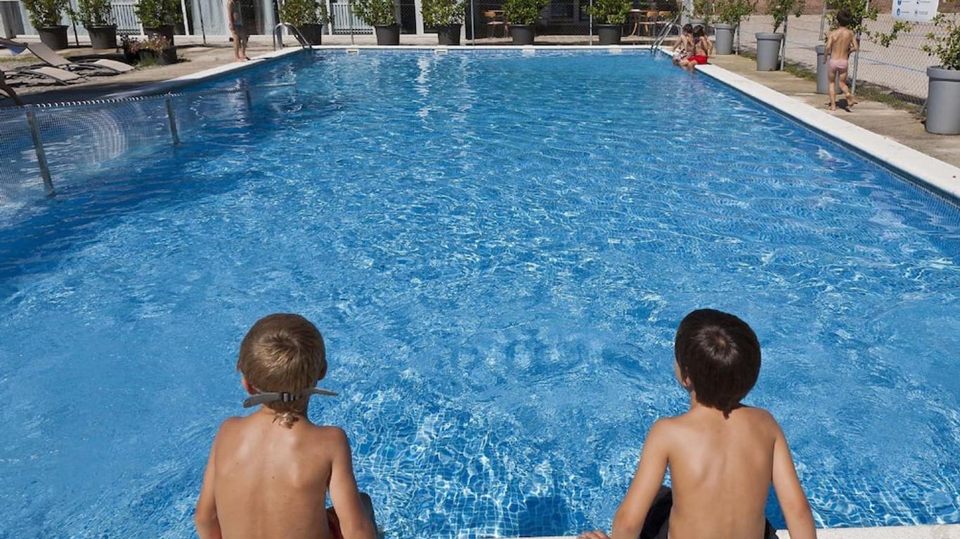 巴塞隆拿來去旅館 - 科塞羅拉公園