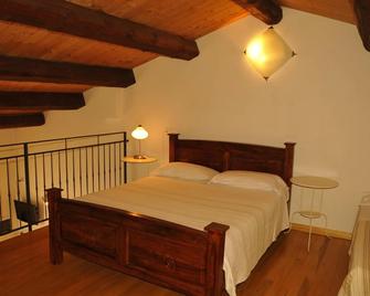 Caterina Residence - Faenza - Habitación