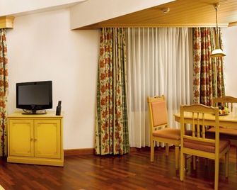 Abad Atrium - Kochi