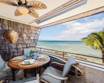 Kulakane 310 · Kk 310 Updated Beachfront 2bd W Ac Pool - Kahana - Balcony