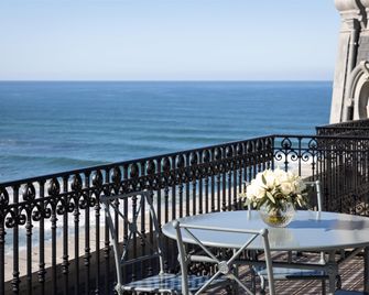 Hotel du Palais Biarritz - in the Unbound Collection by Hyatt - Biarritz - Bedroom