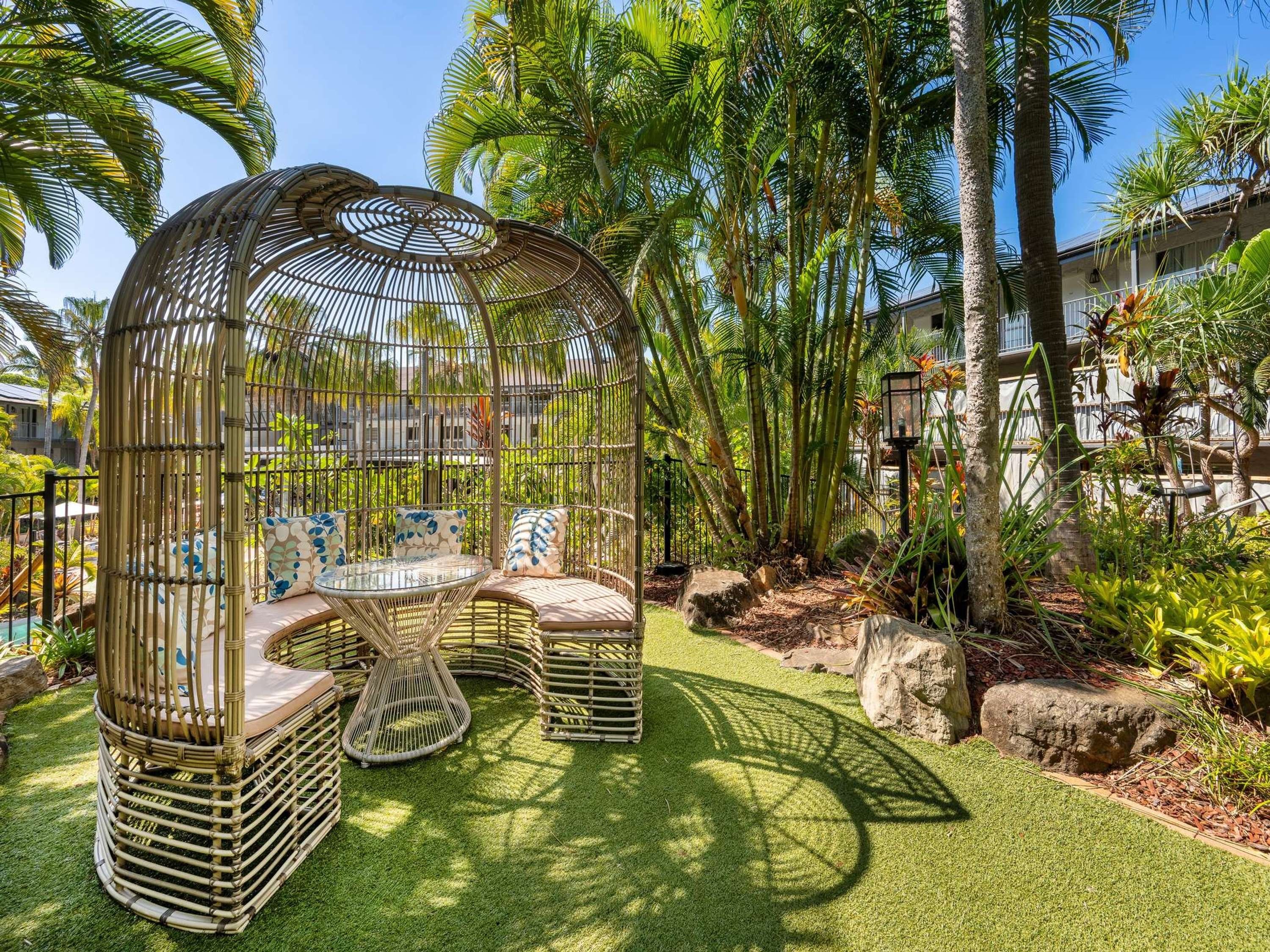 مانترا كلوب كروك