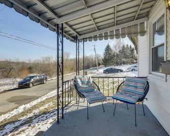 3 Mi to Englewood Dam: Pet-friendly Home w/ Yard! - Englewood