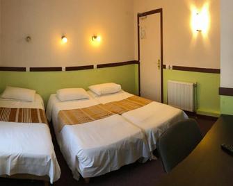 Hotel des Bains - Maisons-Alfort - Camera da letto