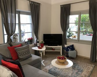 Dina's House - Spata - Living room