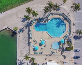 Empty Rv Lot - Sea Esta In Cudjoe Key! - Cudjoe Key - Pool