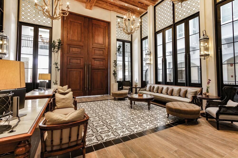 فيليز هوتل بوراكاي مانيدجد باي إنديرون هوتلز