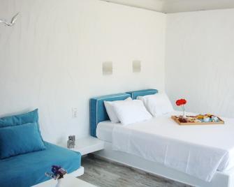 Blugreen Stegna Suites And Apartments - Archangelos - Bedroom