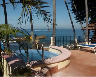 Lindo Mar Resort - Puerto Vallarta - Pool
