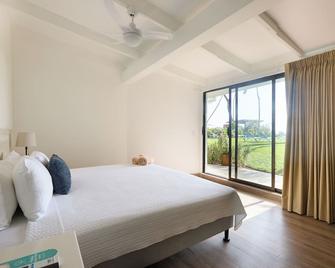 Perla de la Playa Beachfront Hotel - Tamarindo - Habitación