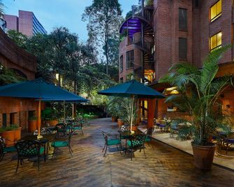 Hotel Park10 - Medellín - Patio