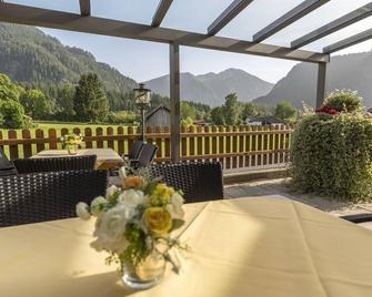 Double room comfort - Hotel Arnika - Oberammergau - Patio