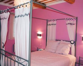 Les Manaux en Provence - La Destrousse - Habitación