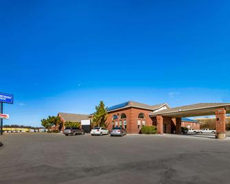 Rodeway Inn - Decatur - Budynek