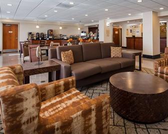 Best Western Plus Belle Meade Inn & Suites - Nashville - Lounge