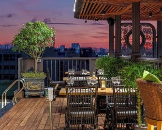 Tonkin Luxury Boutique Hotel & Spa - Hanoi - Balcony