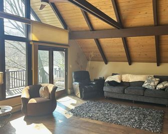 Riverbend Retreat Black River - Watertown - Wohnzimmer