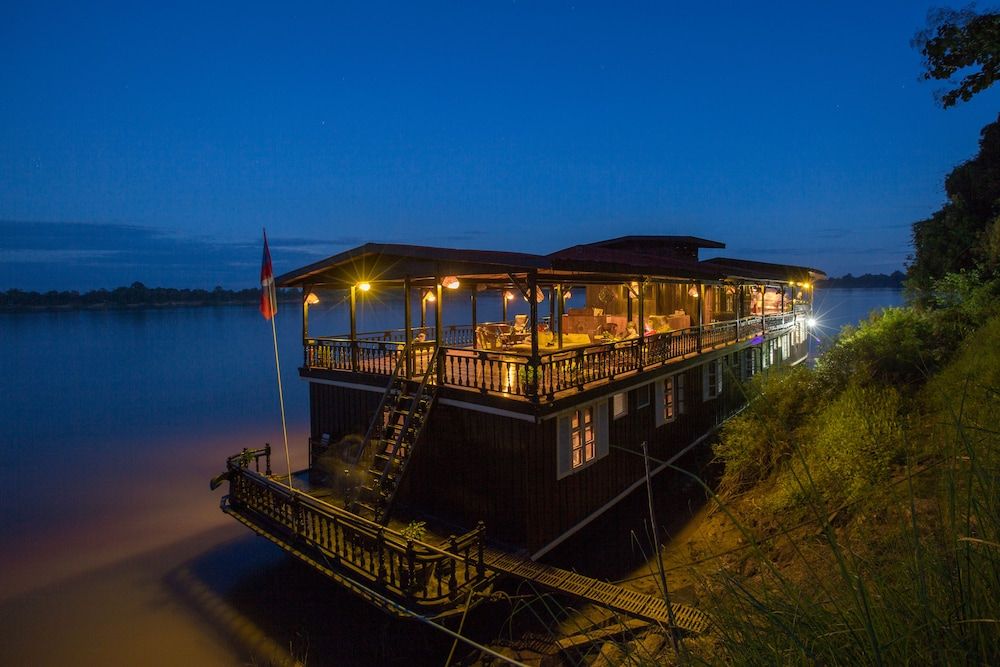 The Vat Phou Cruise - Champasak - Edificio