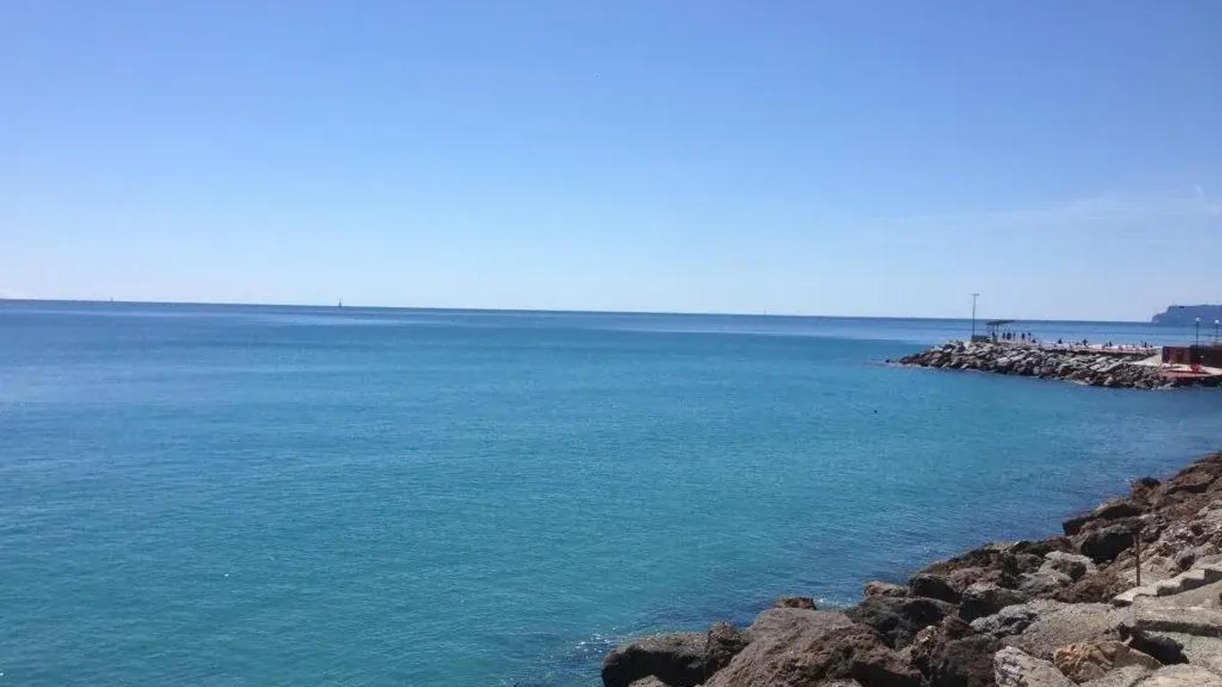 Hotel Flora Di Corso Patrizia