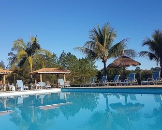 Hotel Fazenda Villa Galicia - Nazare Paulista - Zwembad