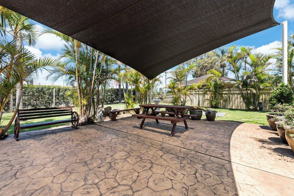 بوماديري موتور إن