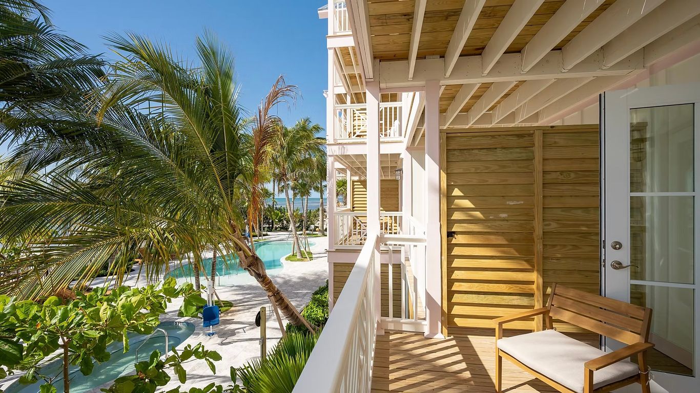 Grassy Flats Resort & Beach Club