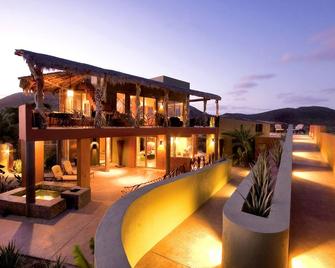 Private 2 Bedroom Complex Close To Beach - Cabo Pulmo - Building