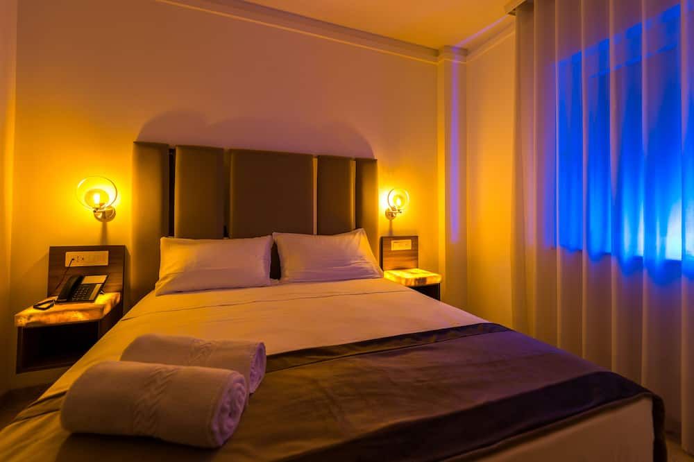 Eliseo Palace Tropea - טרופאה - חדר שינה